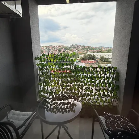 Avenija *