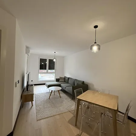 Avenija Apartament *