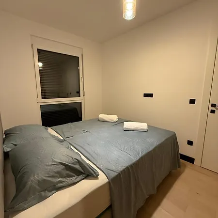 Apartament Avenija